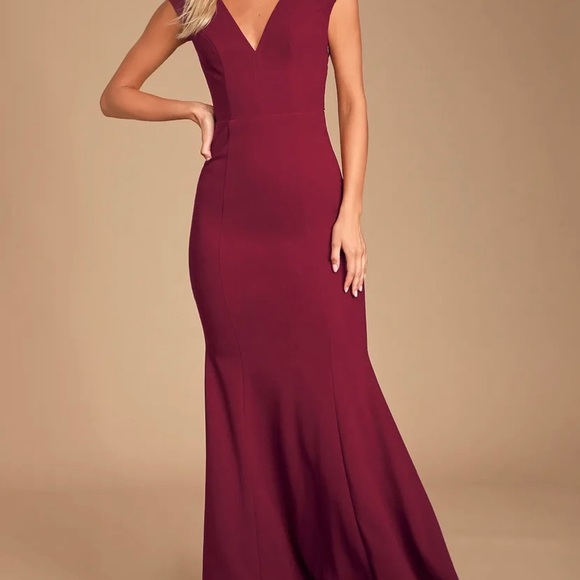 Burgundy Bow Back Maxi Dress - Picture 2 of 7